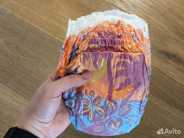 Подгузники для плавания Libero M (6 шт) и S (1 шт)