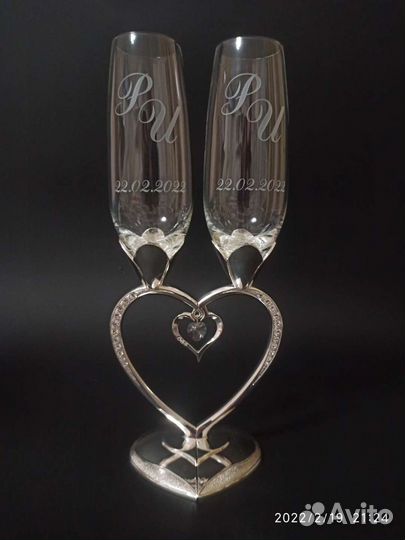 Гравировка на бокалах, бутылках, штофе