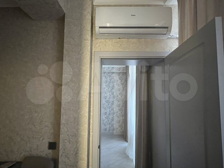 2-к. квартира, 70 м², 10/13 эт.