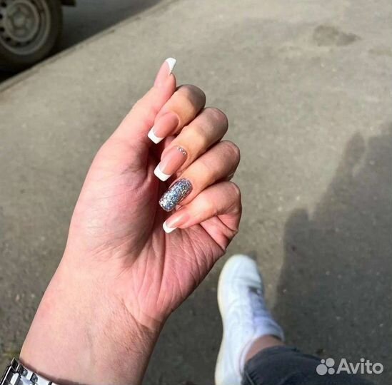 Шеллак и наращивание ногтей