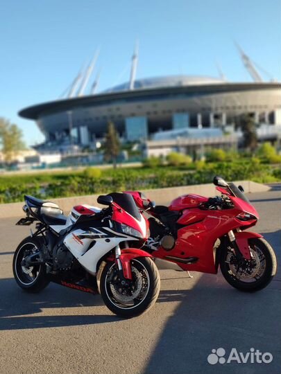 Honda CBR 1000RR FIreblade