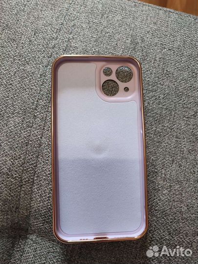 Чехол на iPhone 13