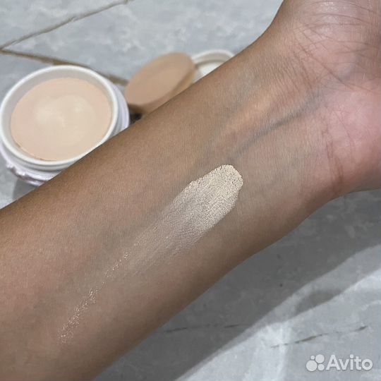 Тональный крем вв