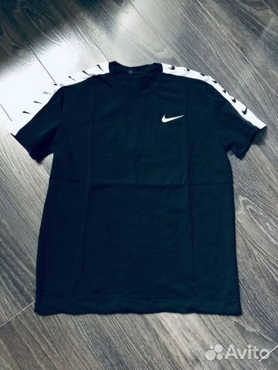 Футболка Nike