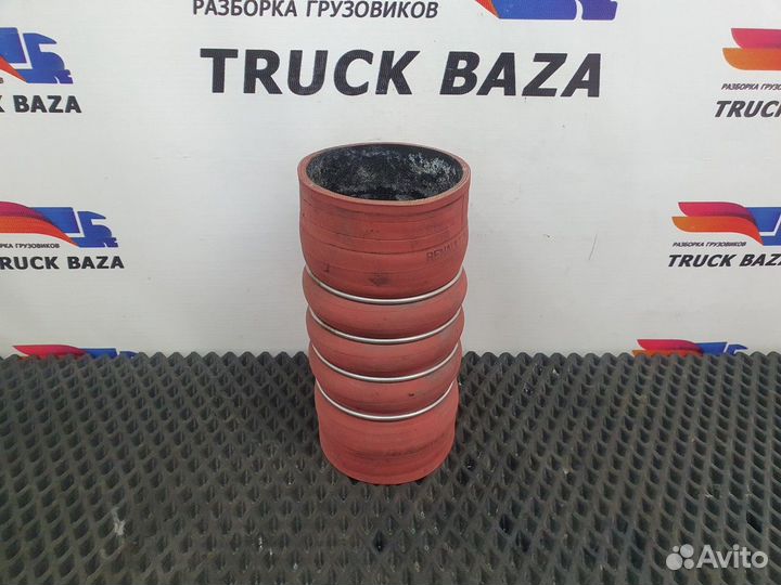 Патрубок интеркулера Renault Premium