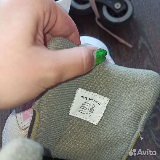 Роликовые коньки раздвижные