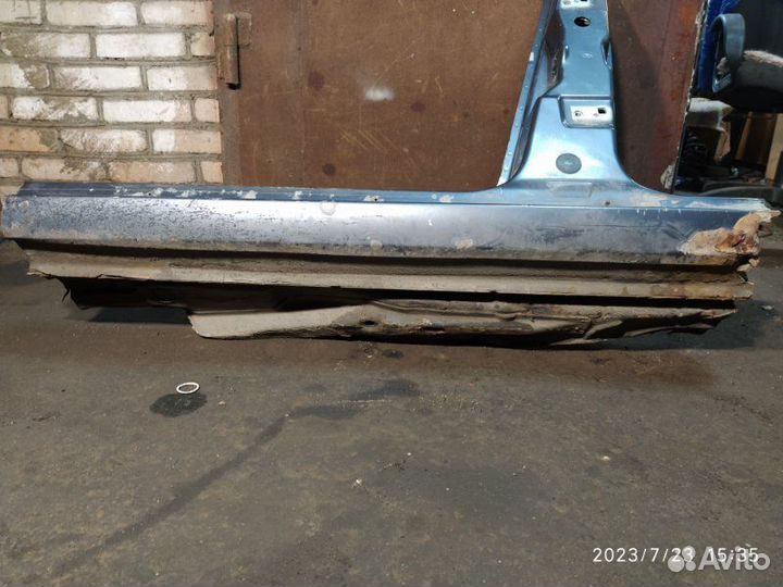 Порог кузова левый Ford Mondeo 00-07