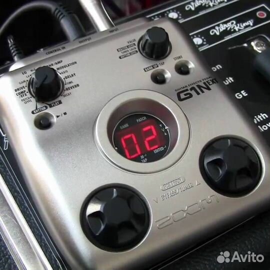 Электрогитара Fabio Stratocaster SSS + zoom G1Next