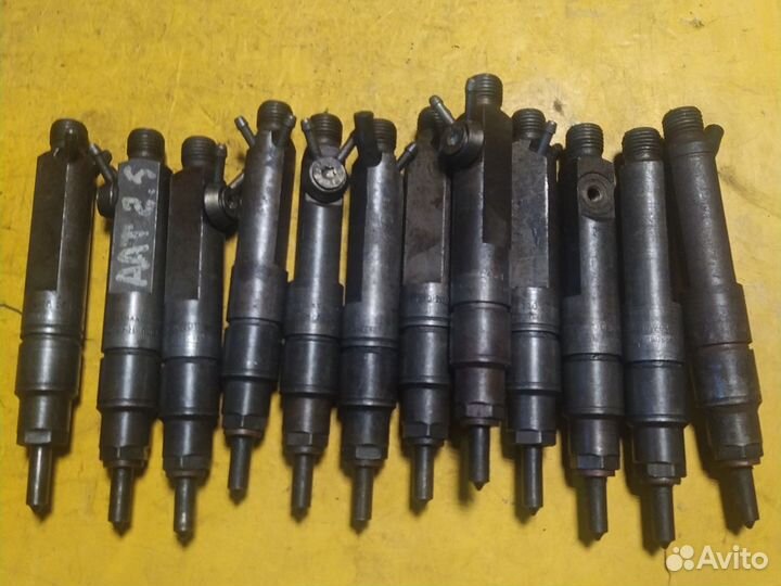 Форсунка дизельная 1,9TDI VAG 028130201