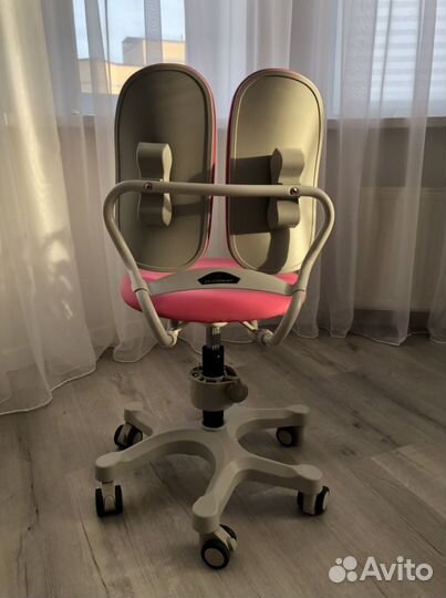 Детский ортопедический стул в идеальном состоянии