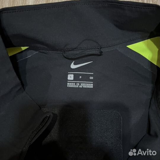 Ветровка Nike Twill Running Jacket Soft-Shell