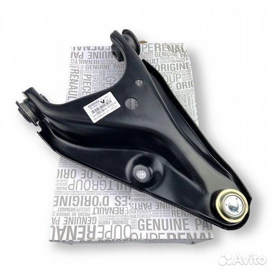 Рычаг левый или правый оригинал Largus Logan