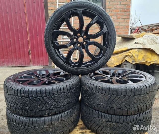 Диски Lend Rover с резиной R20