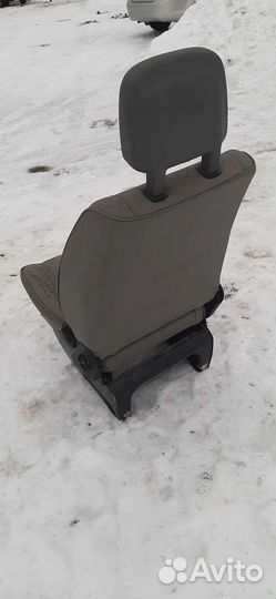 Сидение Фольксваген Т4 T4 пассажирское
