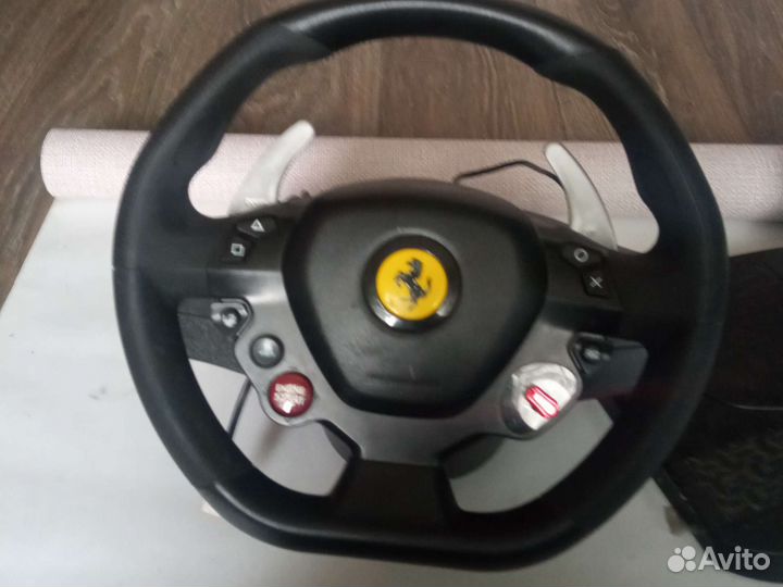 Игровой руль с педалями для пк