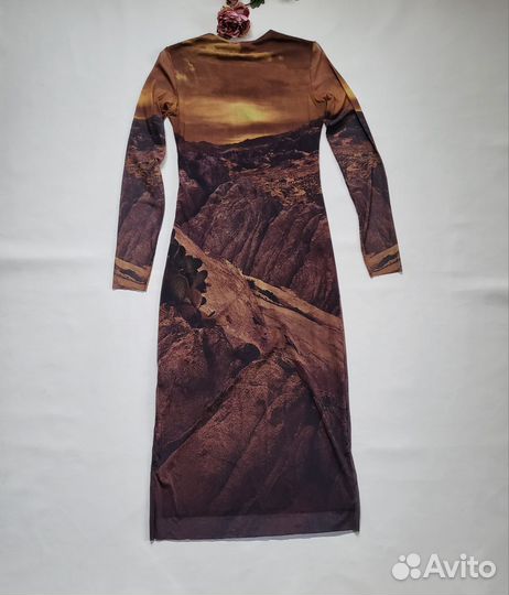 Платье Lime новое р.М