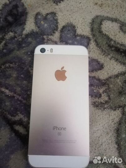 iPhone SE, 16 ГБ