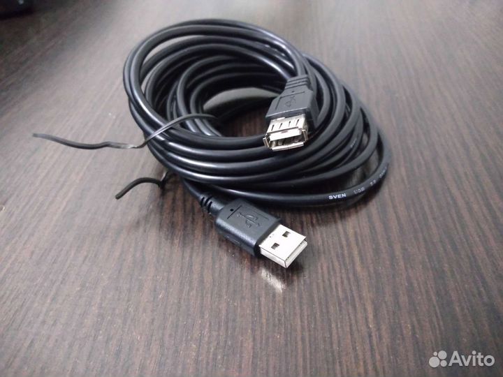 Кабель для компьютера