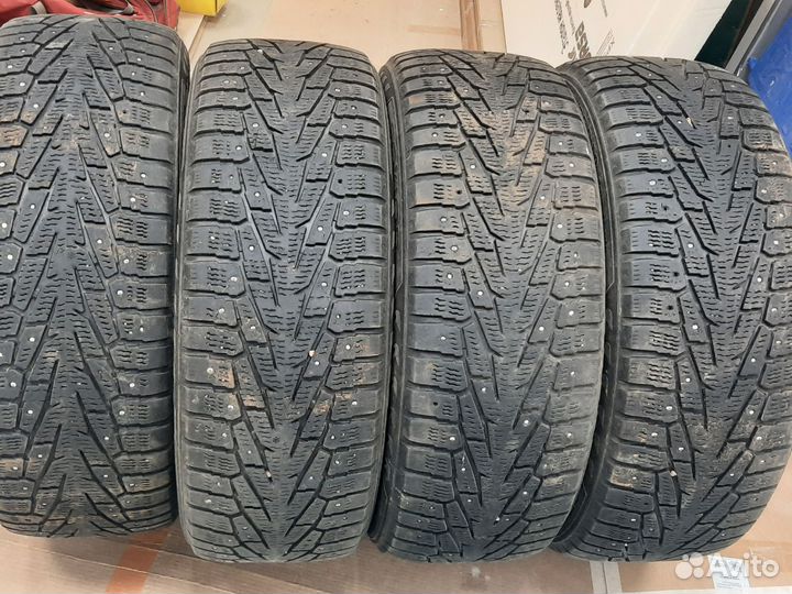 Nokian Tyres Hakkapeliitta 7 SUV 2.25/5 R18
