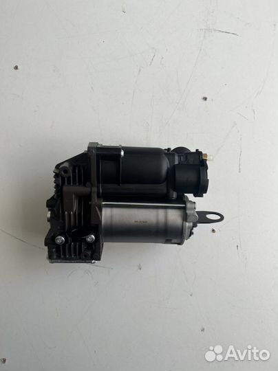 Компрессор пневмоподвески Mercedes w164 x164 GL Ml