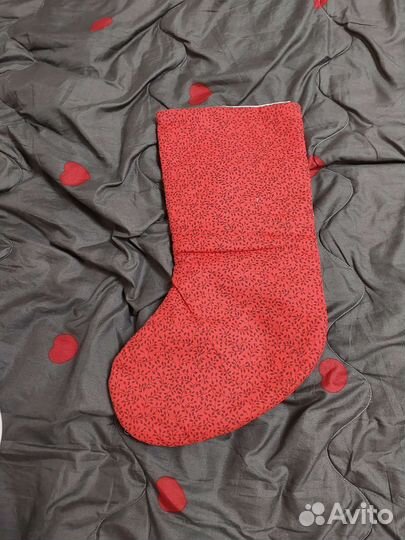 Новогодний носок и ёлочные игрушки новые