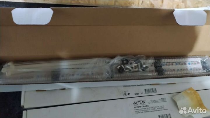 Патч панель 24