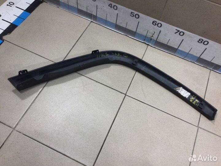 Накладка заднего крыла левого Jeep Grand Cherokee