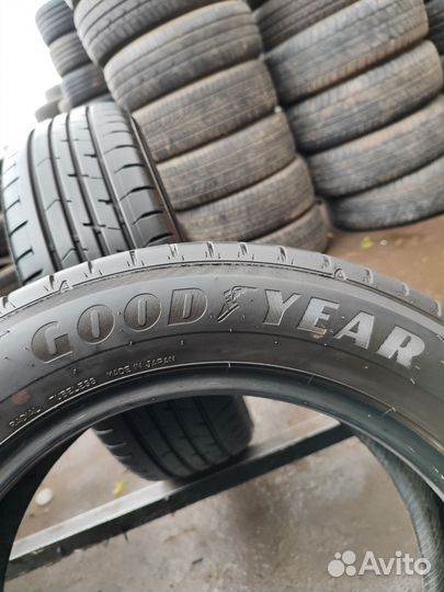 Goodyear Eagle RV-F 215/60 R17 100H