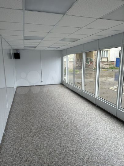 Торговая площадь, 27 м²