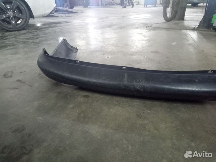 Бампер задний об дорест