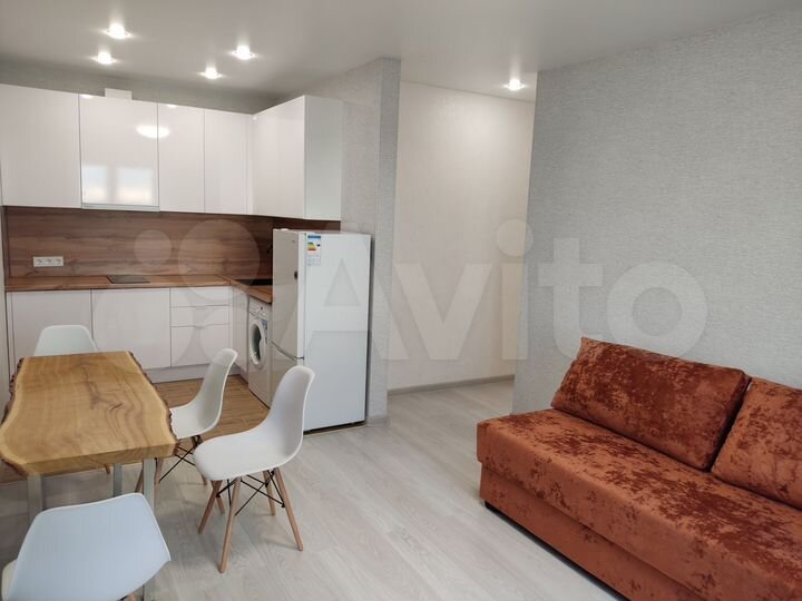 2-к. квартира, 40 м², 10/12 эт.