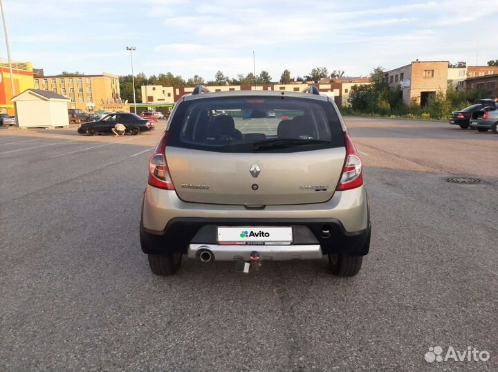 Renault Sandero Stepway 1.6 МТ, 2014, 25 000 км