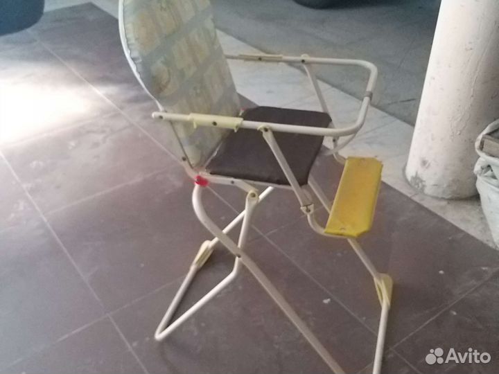 Стульчик для кормления