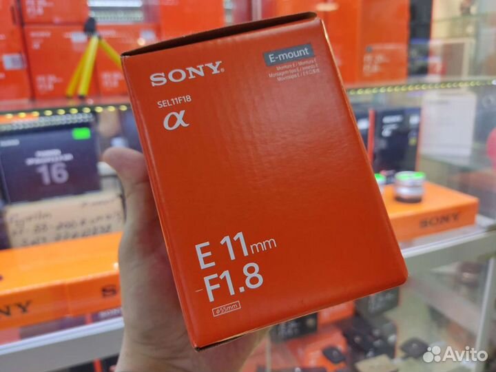 Sony E 11mm F/1.8 новый в упаковке