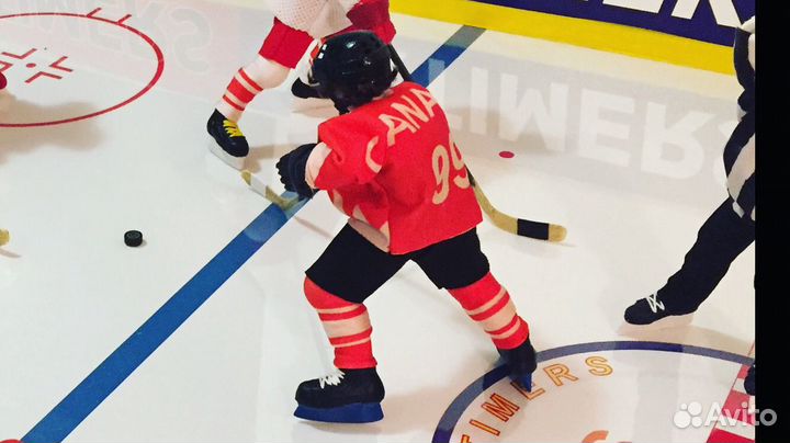 Настольный футбол и хоккей