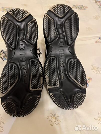 Ботинки женские 37 размер