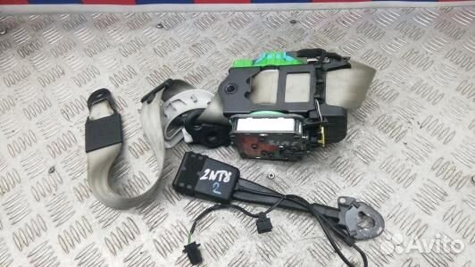 Ремень безопасности с пиропатроном сиденья передне