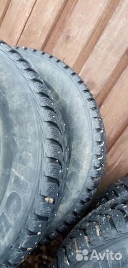 Bridgestone Ice Cruiser 5000 205/70 R15 96T