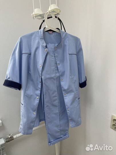 Медицинский костюм женский