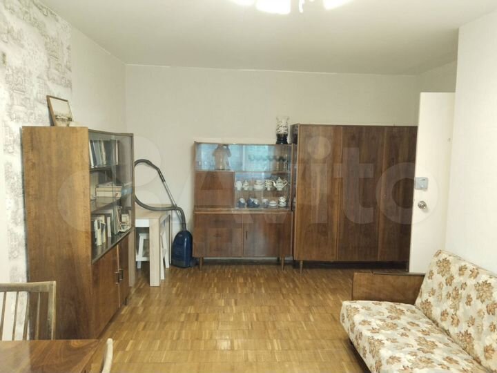 2-к. квартира, 42 м², 3/5 эт.