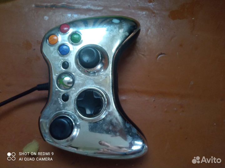 Xbox 360 с Kinect +2 джостика