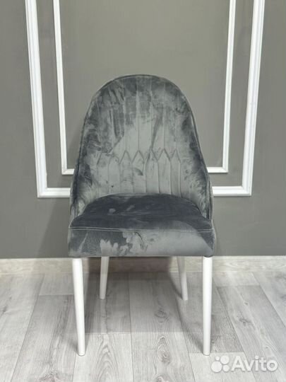 Стол \ стол в наличии