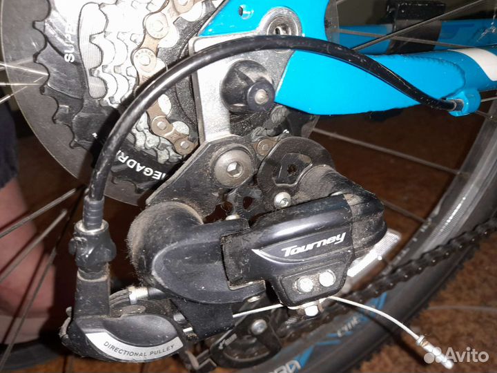 Велосипед горный GT Laguna 25