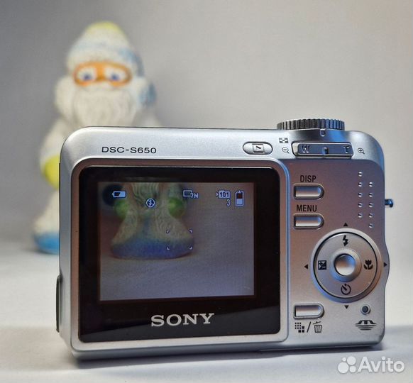 Компактный фотоаппарат Sony