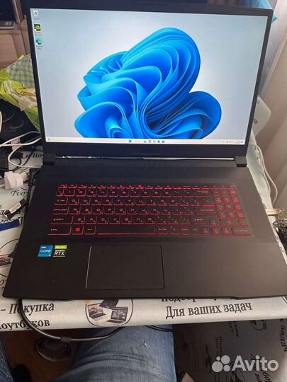 MSI GF76 Katana RTX3060 6gb, 16gb ram