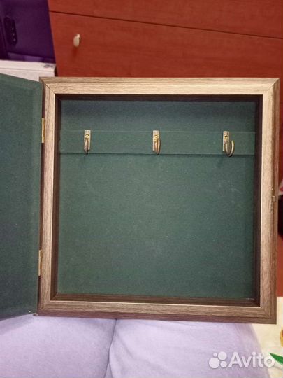 Ключница настенная пластик