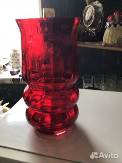 Ваза для цветов СССР красное стекло