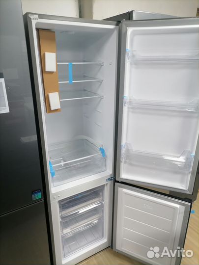 Новый холодильник серебристый 180 см