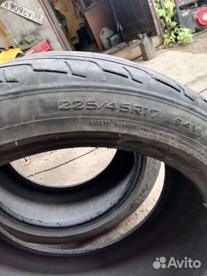 Triangle LL01 225/45 R17