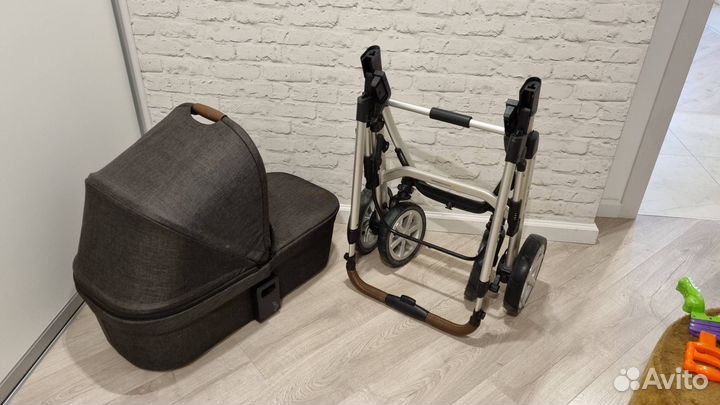 Коляска Salsa 4 air (2в1) + автокресло MaxiCosi